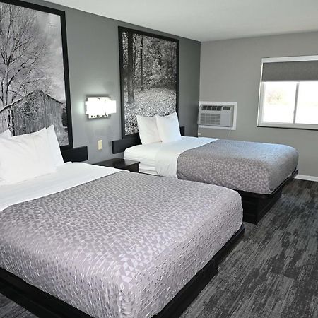 Super 8 By Wyndham Higginsville Esterno foto